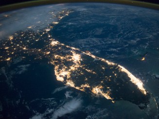 nasa-florida-at-night