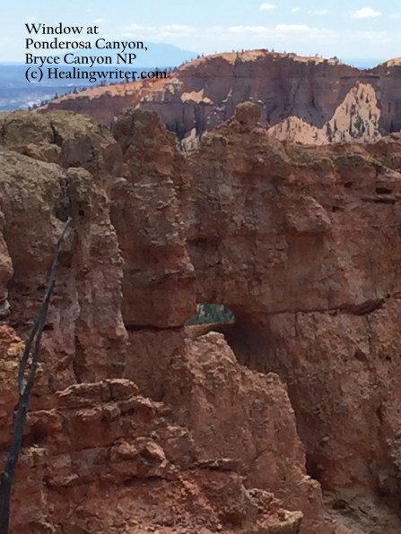 Rock window Bryce HW